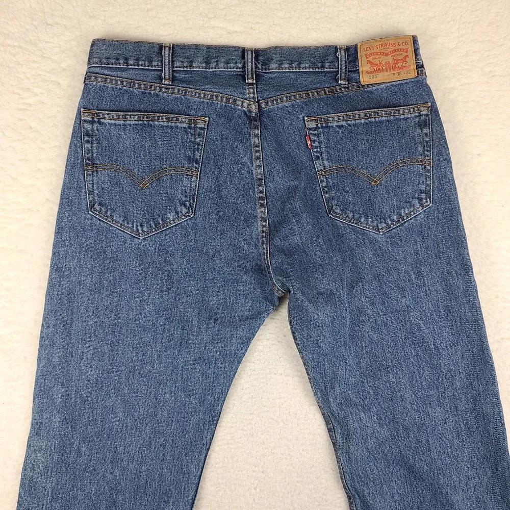 Levi's 505 Jeans Mens 38x32‎ Blue Regular Fit Straight Leg Medium Wash Denim
